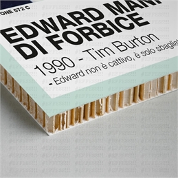 Quadretto - EDWARD MANI DI FORBICE - PANTONE 572C