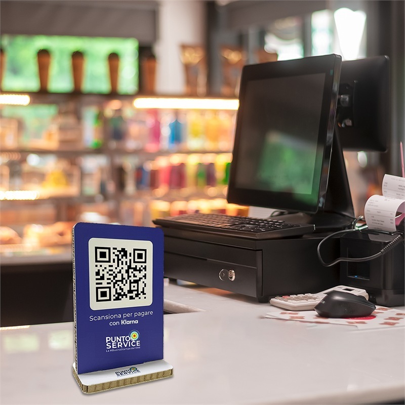 Autoportante da banco in cartone alveolare con QR Code per pagamenti Klarna (Stripe)