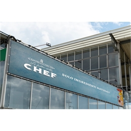 Striscioni personalizzati su banner in PVC spalmato 510g.