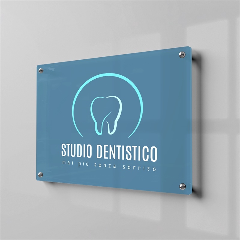 Targa in plexiglass trasparente